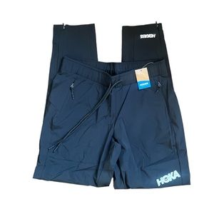 Hoka Womens Jogger Black Size Small NWT